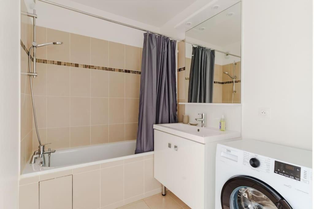 Confort & Charme, Proche Apartment Serris